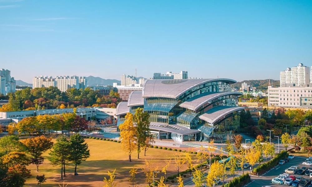 Chi ph&iacute; k&yacute; t&uacute;c x&aacute; tại trường đại học Sungkyunkwan H&agrave;n Quốc