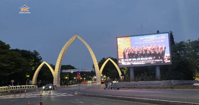 Học ph&iacute; trường Đại Học Quốc Gia Gyeongsang
